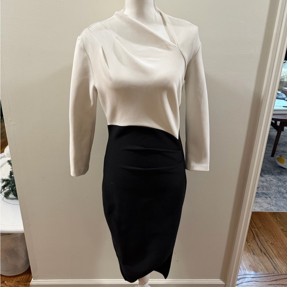 Elegant Two-Tone White and Black Sheath Dress